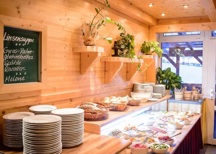 Отель Goldhuebel