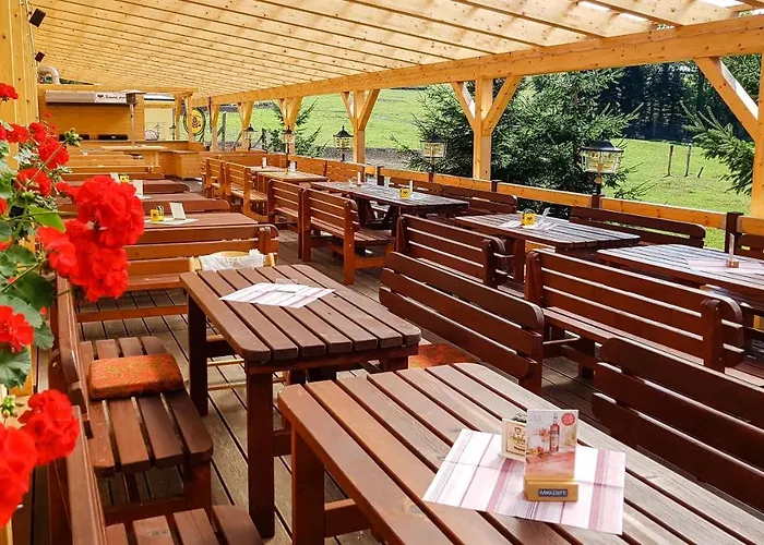 Goldhuebel 3* Нойхаузен