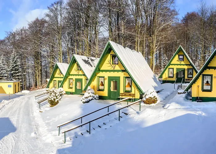 Goldhuebel Отель Нойхаузен